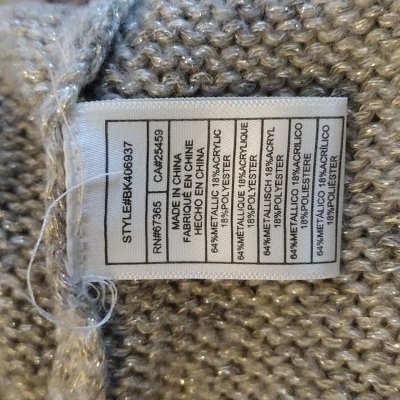 BB Dakota Steve Madden Long Sleeve Sweater - Picture 9 of 9